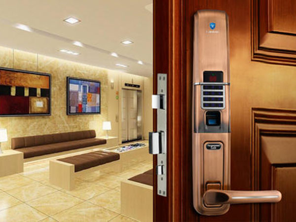 廣州蘋果售后維修服務(wù)-(11屏幕失靈怎么辦)